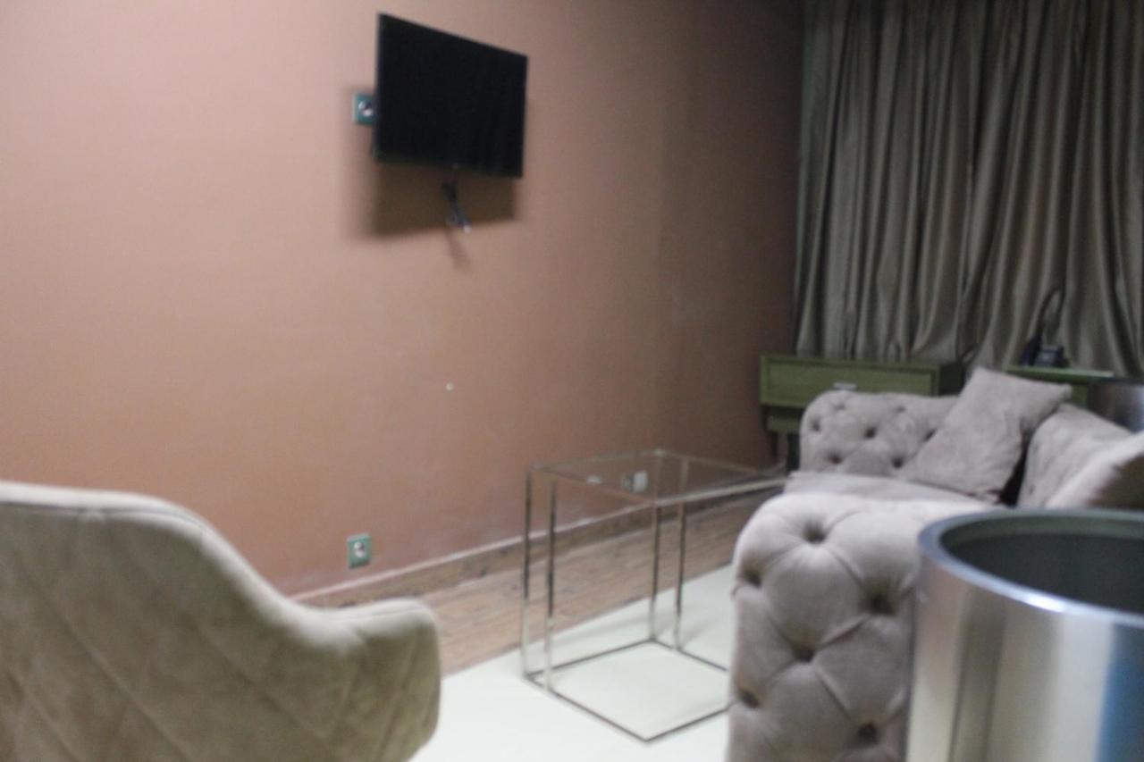 Wakola Hotel Cheikh Anta Dakar Ngoại thất bức ảnh
