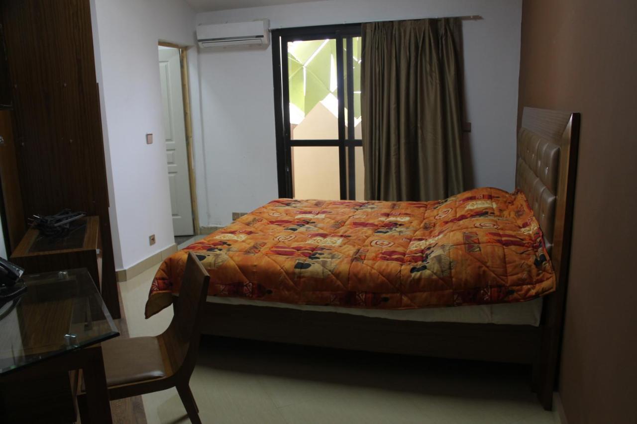 Wakola Hotel Cheikh Anta Dakar Ngoại thất bức ảnh