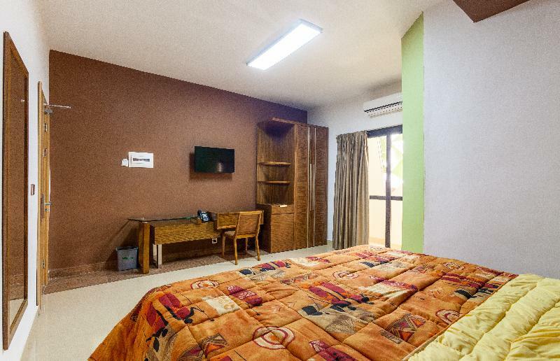 Wakola Hotel Cheikh Anta Dakar Ngoại thất bức ảnh